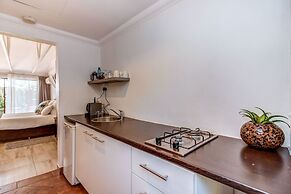 Sitatunga Guest Lodge & Transfers