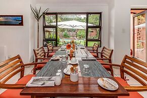 Sitatunga Guest Lodge & Transfers