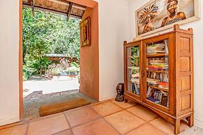 Sitatunga Guest Lodge & Transfers