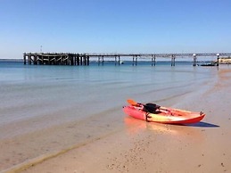 Beachside Apartment On The Beach