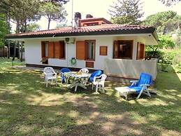 Lignano Riviera con 3 camere e giardino