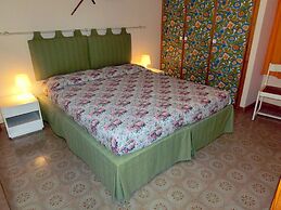 Lignano Riviera con 3 camere e giardino