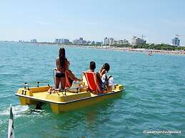 Villa a Lignano Riviera with air conditioning