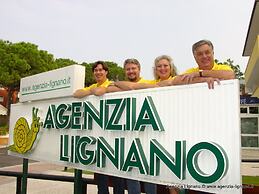 Villa a Lignano Riviera with air conditioning