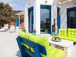 Zidanos Luxurious Villa