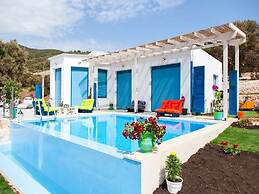 Zidanos Luxurious Villa