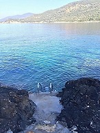 Zidanos Luxurious Villa