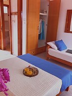 Cape Blue Apartments