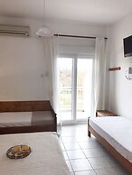 Cape Blue Apartments