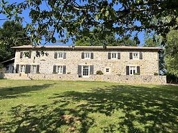 Domaine de Brise Bois - Chambres & Gîtes