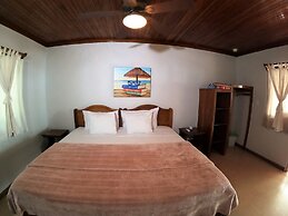 Casa Cecilia Beach Front