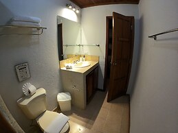 Casa Cecilia Beach Front