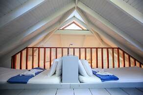 Casa Cecilia Beach Front