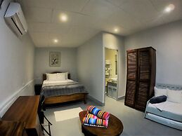 Casa Cecilia Beach Front