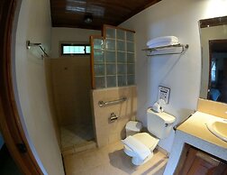 Casa Cecilia Beach Front