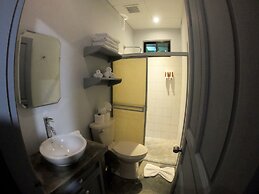 Casa Cecilia Beach Front