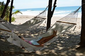 Casa Cecilia Beach Front