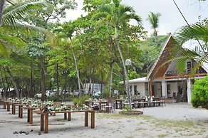 Casa Cecilia Beach Front