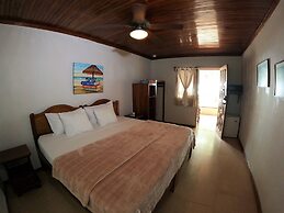 Casa Cecilia Beach Front