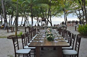 Casa Cecilia Beach Front
