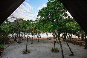 Casa Cecilia Beach Front