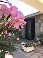 Cumhur Yesilirmak Butiqe Hotel