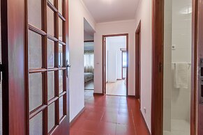 House and People - Feliciano Ramos