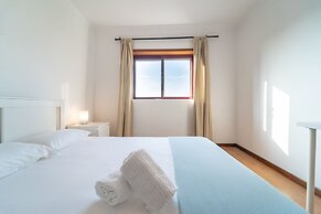 House and People - Feliciano Ramos