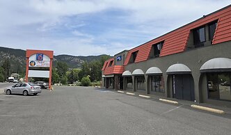 Motel 6 Merritt BC