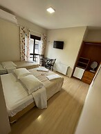 Pousada Folhas de Outono