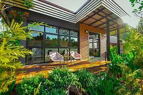 Evergreen Kohchang Resort