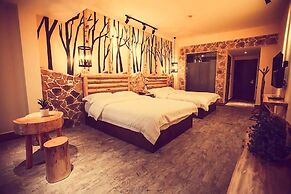 Zhangjiajie Interval Time Travel Inn