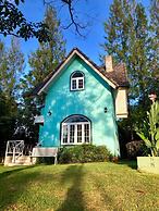 Cottages at Hill Resort