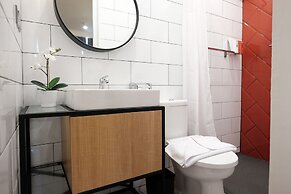 RedDoorz Plus @ Thamrin