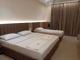 Hotel Citywalk Residency