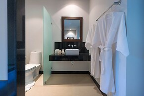 Onyx White Pearl Villa