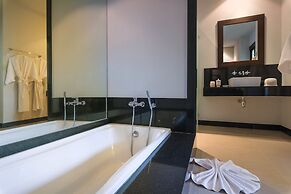 Onyx White Pearl Villa