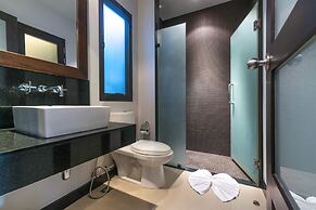 Onyx White Pearl Villa