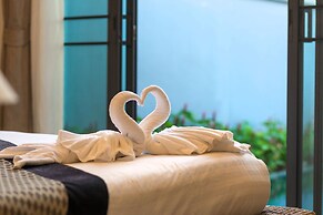 Onyx White Pearl Villa