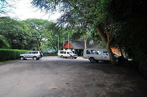 Naro Moru River Lodge