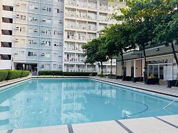 Trees Residences by Jhoy