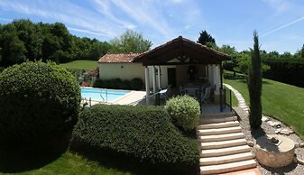 Gîtes La Bakénia
