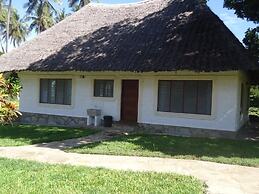 Simba Oryx Beach Cottages