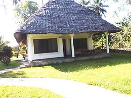 Simba Oryx Beach Cottages