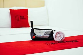 RedDoorz near Quirino Station