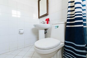 RedDoorz near Quirino Station