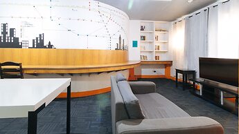 RedDoorz near Quirino Station