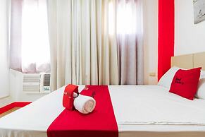 RedDoorz near Quirino Station