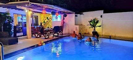 Phuket Gay Home Stay - Caters to Men