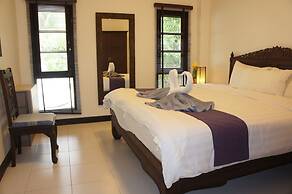 Phuket Gay Home Stay - Caters to Men